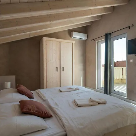 8-bedroom Bianca With Sea View And Pool Table Villa Premantura